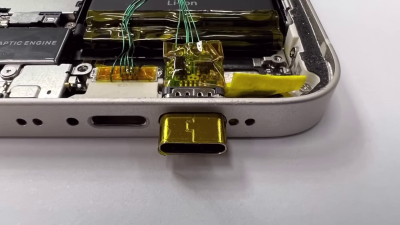 Hacked iPhone 12 Mini Has Ports For USB-C and Lightning