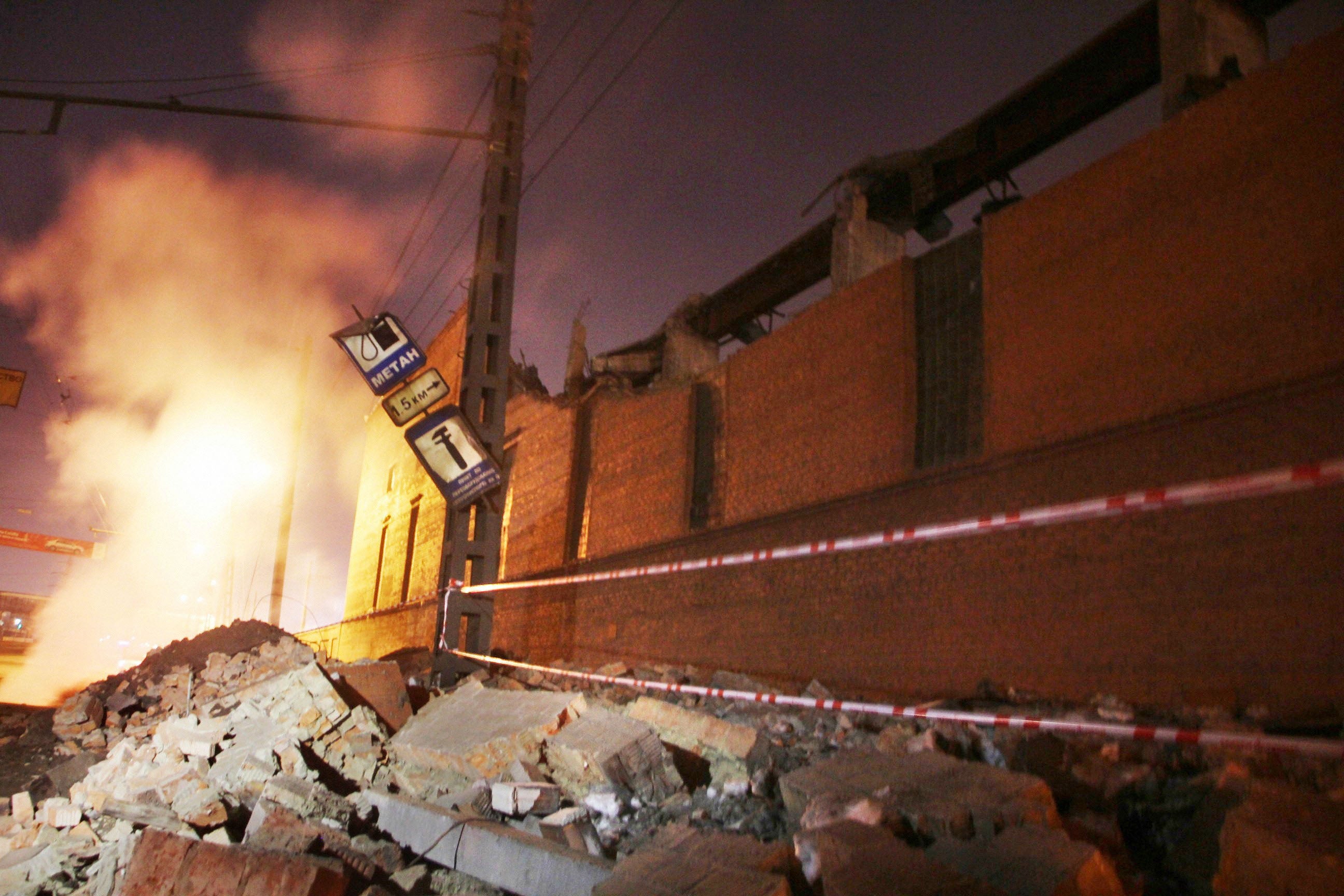 Damage to a local factory following the explosion of the Chelyabinsk meteor and meteorites that impacted the area. (Image: Kyodo, AP)