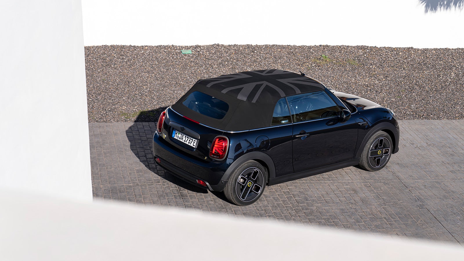 Mini Introduces the Only Convertible EV You Can Buy, But *You* Probably Can’t Buy It