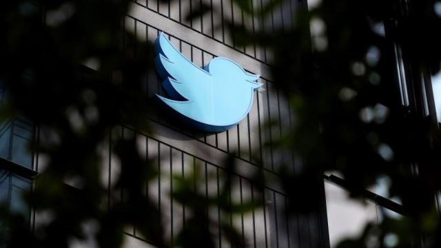 Twitter Closes Two Offices in India as Musk Struggles to Pay the Bills