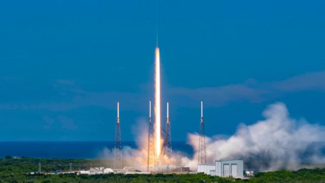 SpaceX Gets a Slap on the Wrist for Breaking FAA Launch Rule