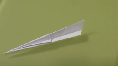 Boeing Engineers Set a New Record for Paper Plane Flight Distance