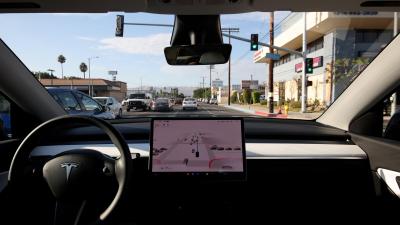 Tesla Pauses ‘Full Self-Driving’ Beta Rollout Amid Latest Recall
