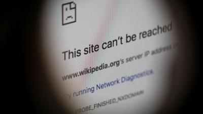 Russia Hits Wikipedia With Fine for Going Against Putin’s War Narrative
