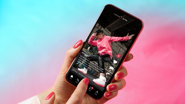 TikTok Paywall Lets Creators Charge Up to $190 for Access to Their Videos