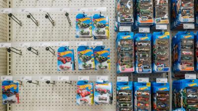 Collecting Hot Wheels Sucks Right Now, and Resellers Might Be to Blame