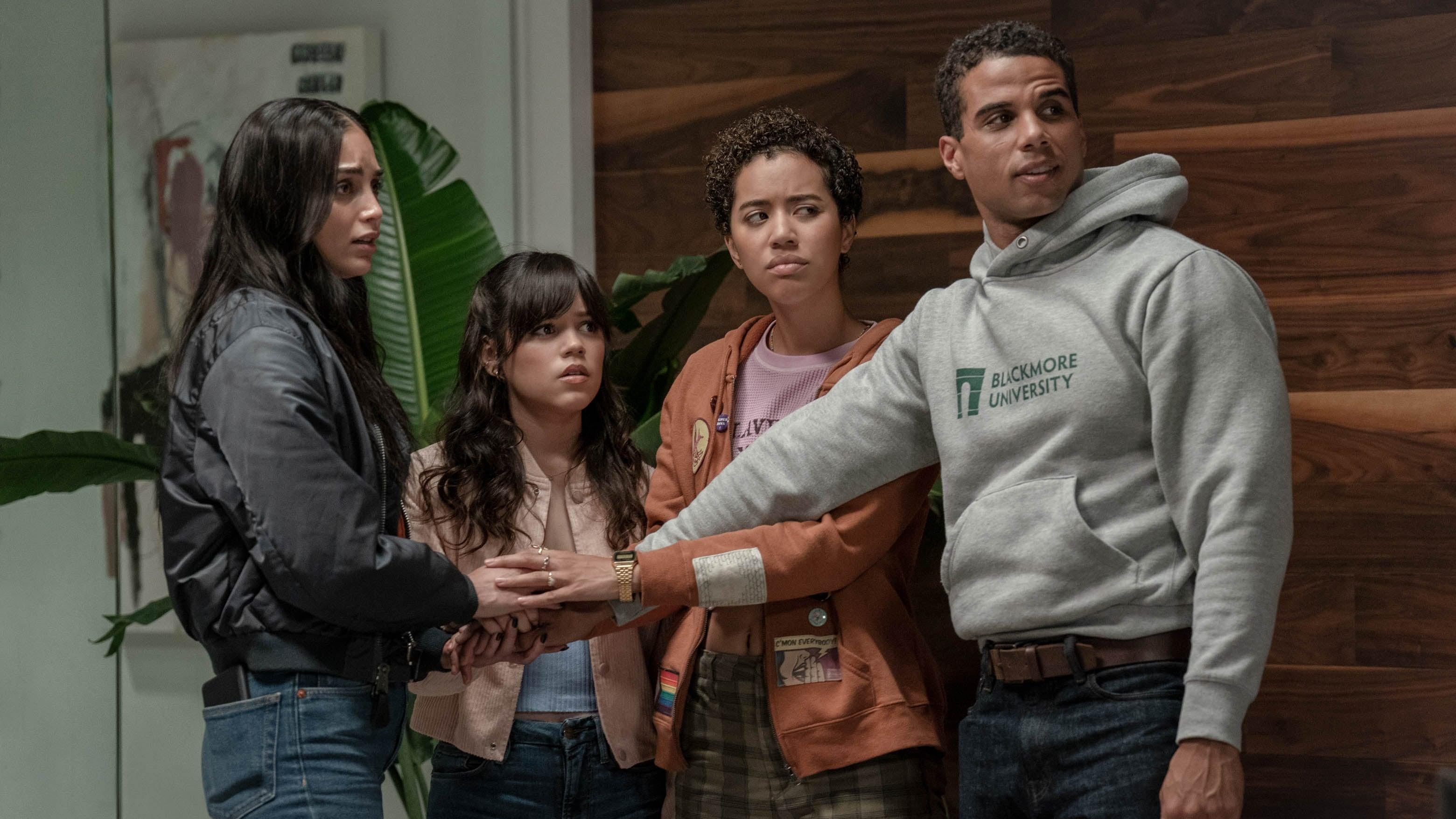 The four surviving characters from Scream V are back, played by Melissa Barrera, Jenna Ortega, Jasmin Savoy Brown, and Mason Gooding. (Image: Paramount)
