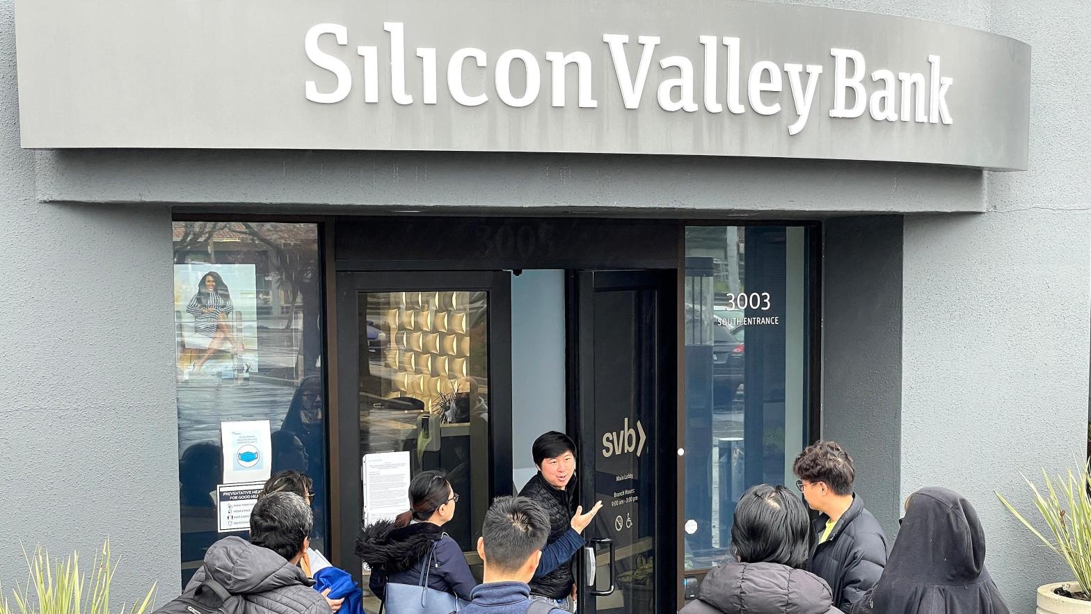Silicon Valley Bank headquarters in Santa Clara, California closed on March 10 amidst the bank's failure.  (Image: Justin Sullivan, Getty Images)