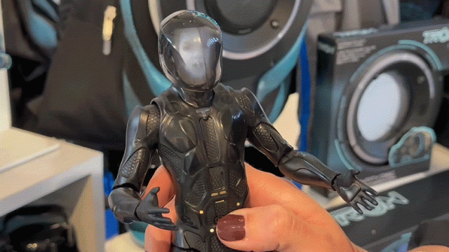 Disney’s New Customisable Tron Figures Swap Sculpted Faces for Tiny Video Screens