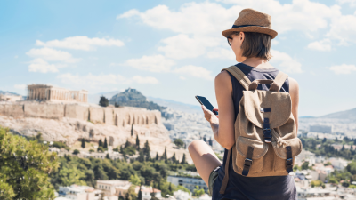 What You Need to Know About International Roaming Before Heading Overseas
