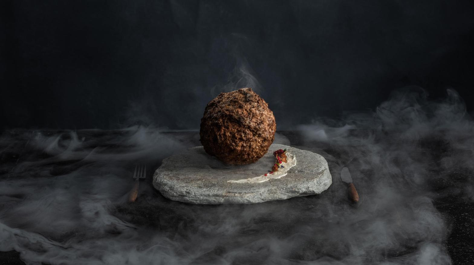 A mostly sheep meatball with, yes, mammoth protein in it. (Image: Aico Lind)