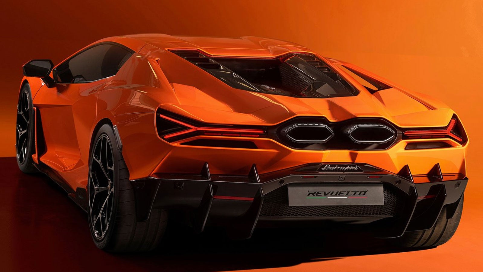 The Lamborghini Revuelto is the V12-Powered Supercar to Replace the Aventador