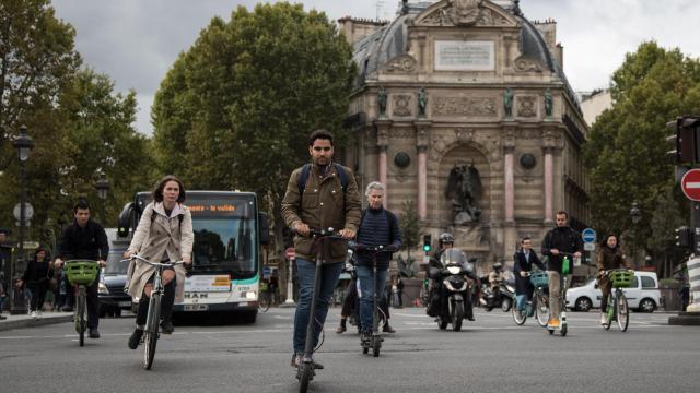 Au Revoir, Electric Scooters: Paris Votes to Ban E-Scooter Rentals