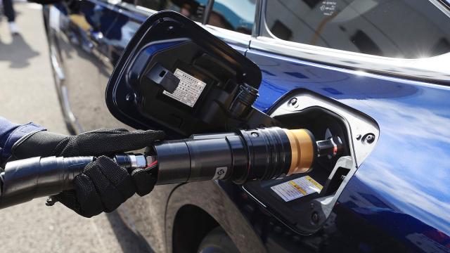 New Hydrogen Research Reminds Us Humanity Just Can’t Win With Fuel Alternatives