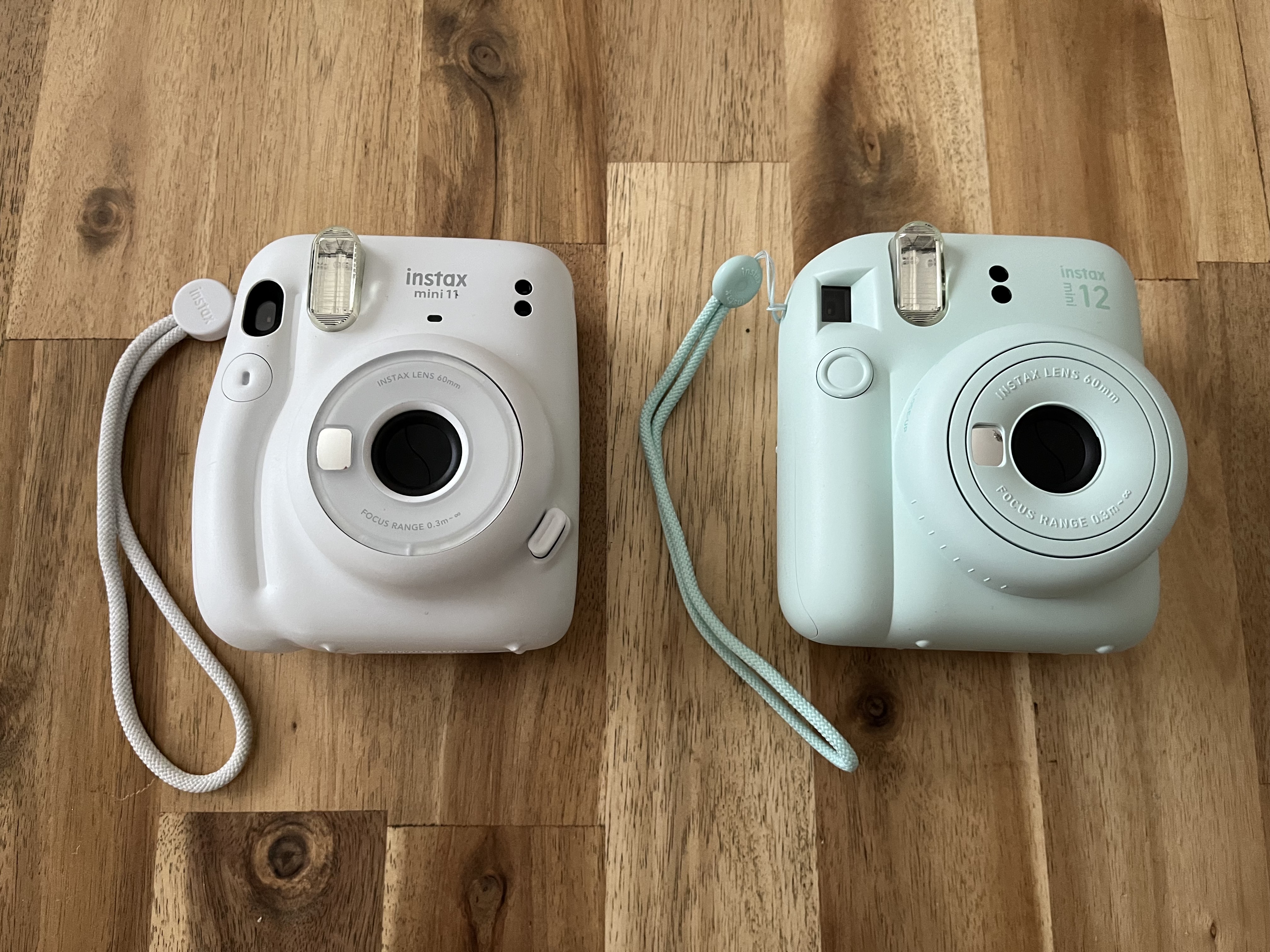 Instax Mini 12 vs 11  Full Camera Comparison - Focus Camera