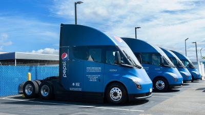Pepsi Unveils Fleet of Tesla Semis, Most of Which it Got For Free