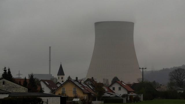 World Leaders Agree to Boost Nuclear Power, While Germany Shuts Its Plants