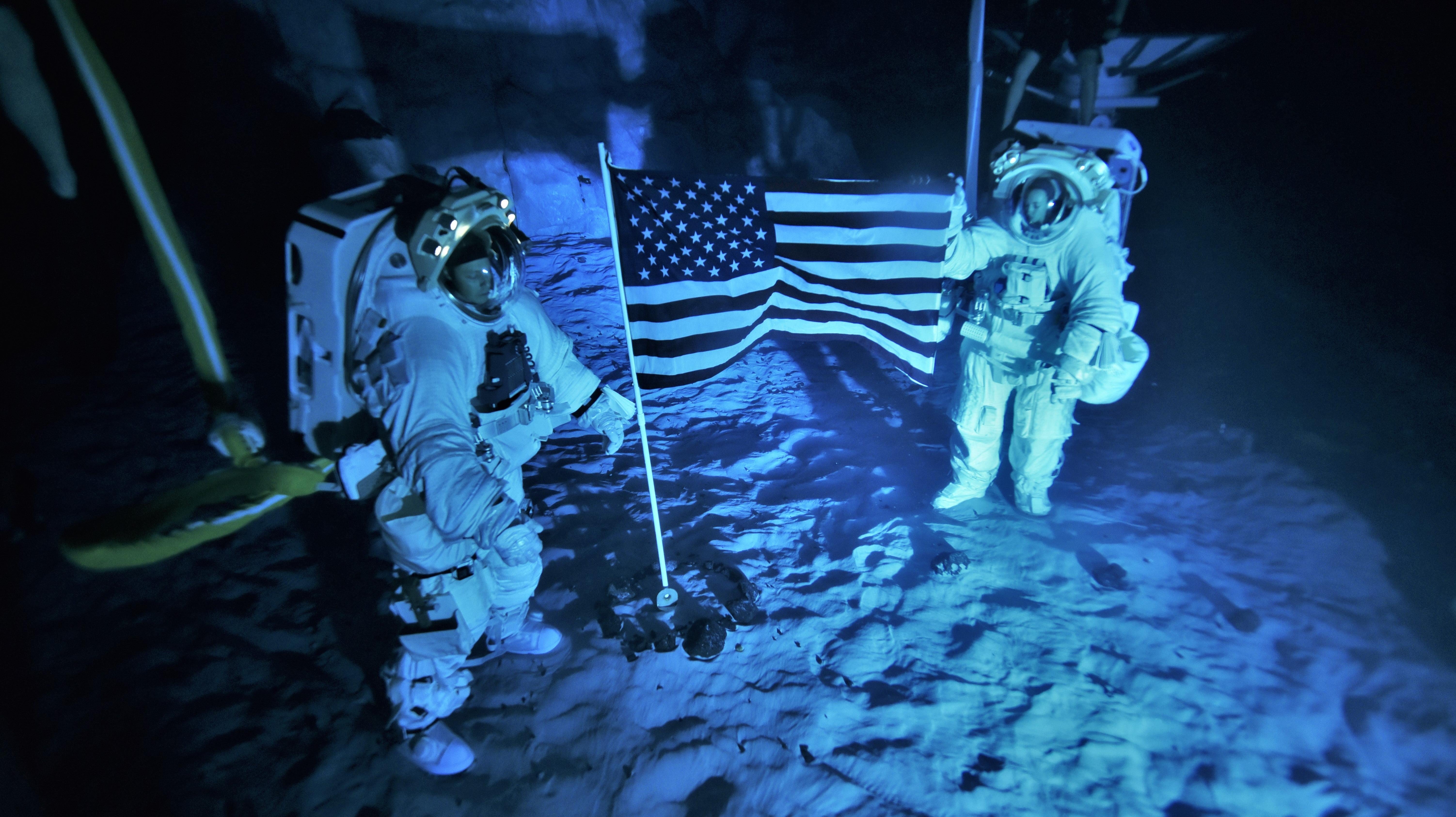 A test of a simulated lunar environment at the Neutral Buoyancy Laboratory. (Photo: NASA)