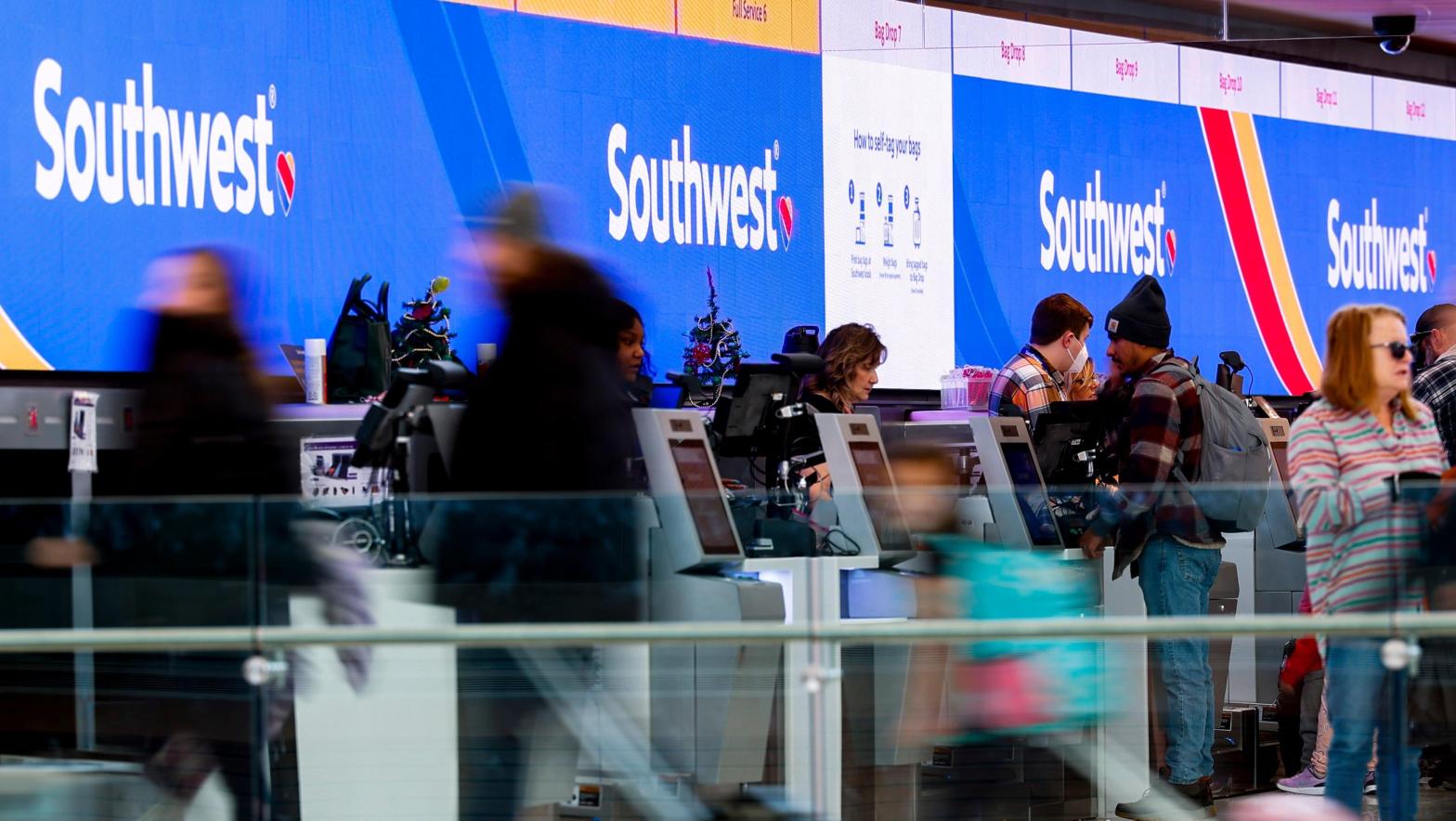 Southwest said a firewall went down Tuesday, causing it to lose connection to some of its data. (Photo: Michael Ciaglo, Getty Images)