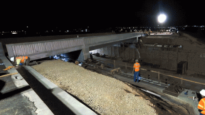 Watch Crews Move a 2.4-Million-Kilogram Bridge 33 Metres Using Dish Soap