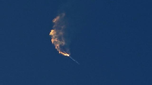 SpaceX Struggled to Destroy Its Failing Starship Rocket, Raising Safety Concerns
