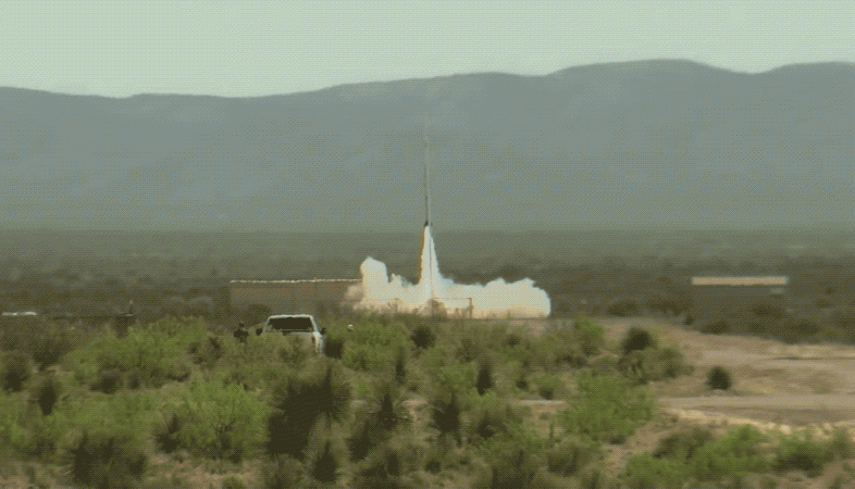 The rocket blew up with seconds of launch.  (Gif: KVIA-TV/Gizmodo)