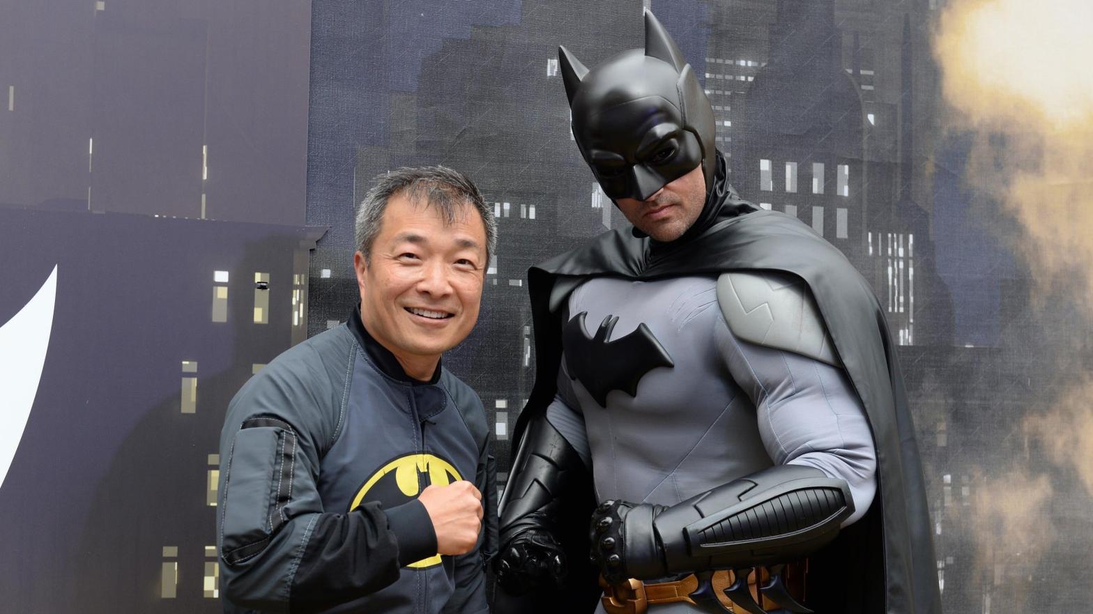 DC's Jim Lee poses with Batman during at the Comic-Con Museum on July 17, 2019 in San Diego, California. (Photo: Andrew Toth/Getty Images for DC, Getty Images)