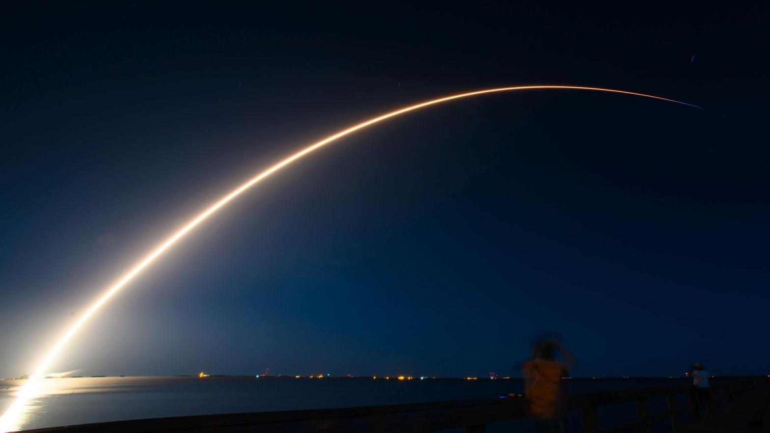 Long exposure image of today's Falcon 9 launch.  (Photo: C&J Images)