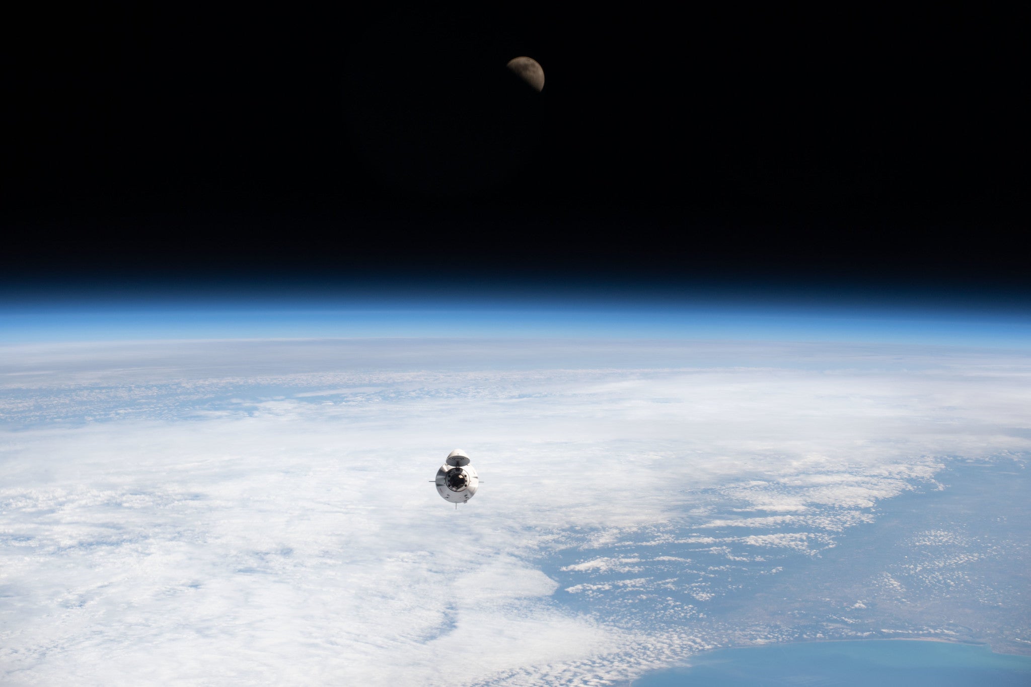Axiom-1 mission approaching the ISS, April 8, 2022. (Photo: NASA)