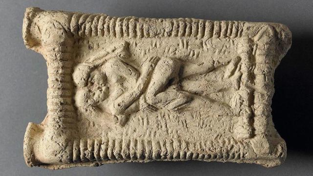 Who Invented Kissing? Ancient Mesopotamian Texts May Be Oldest Record of Smooches