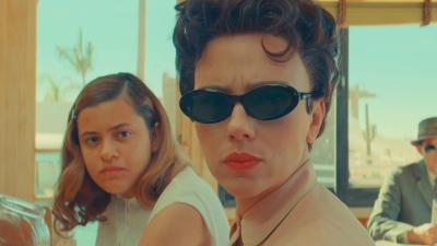 Wes Anderson’s Star-Studded Sci-Fi Film Asteroid City Looks Extremely Wes Anderson-y