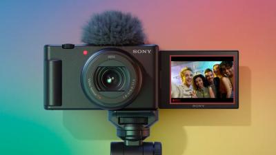 Sony’s Sequel to the Popular ZV-1 Vlogging Camera Has a Wider Lens, Costs $US100 ($139) More