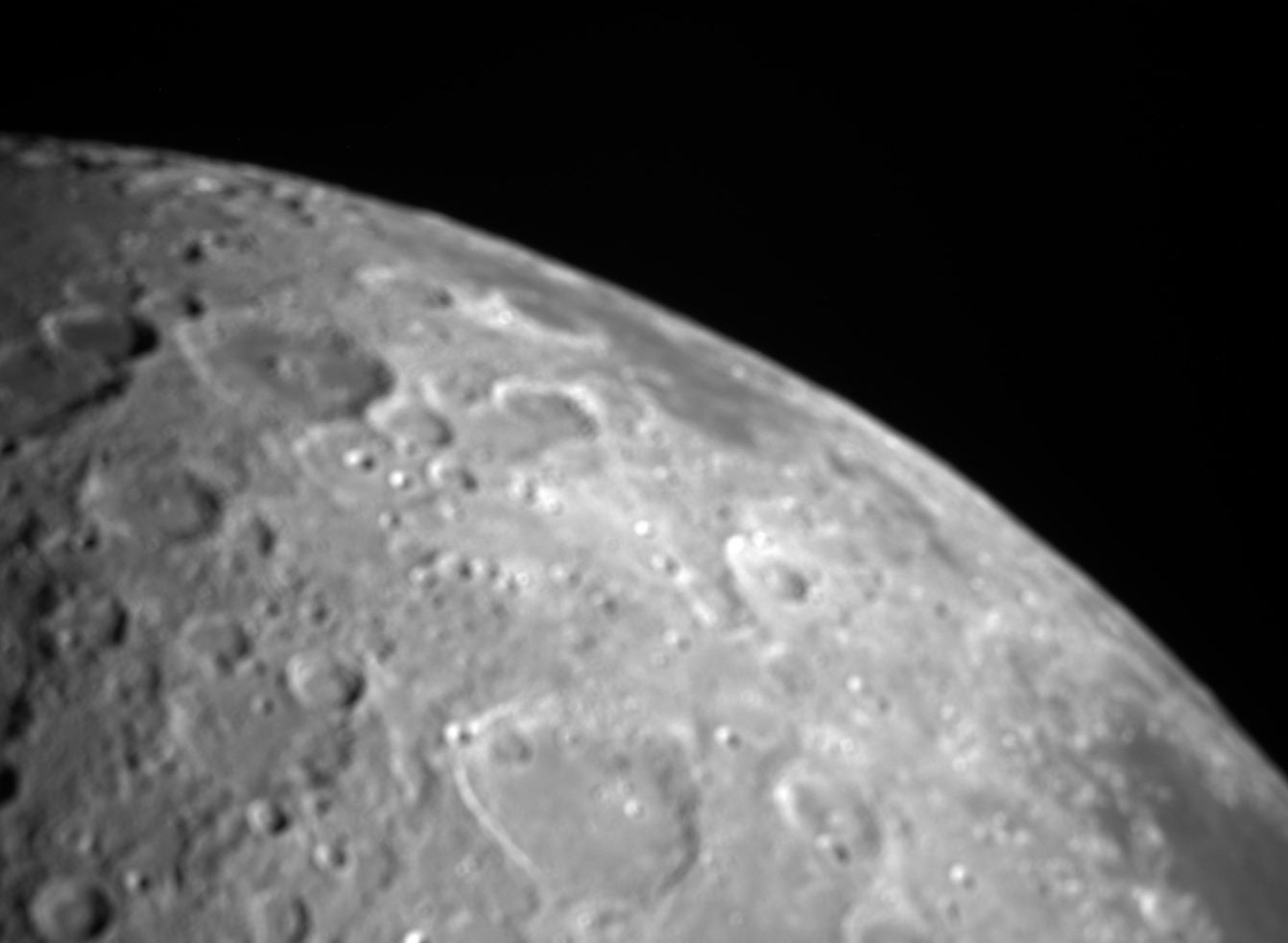 An image of the Moon captured by CAPSTONE during its closest approach to the North Pole. (Image: Advanced Space)