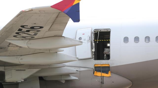 Asiana Airlines Passenger Arrested for Opening Plane Door Mid-Flight