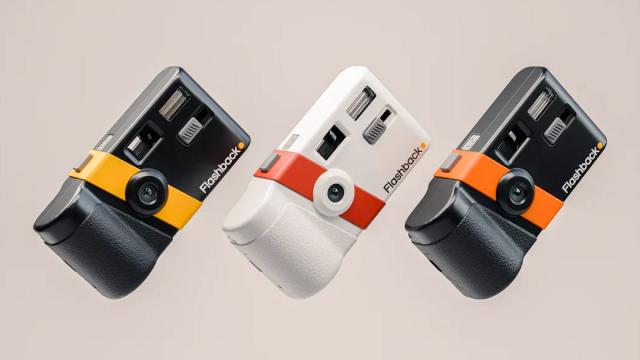 Kodak Vibes: This Disposable-Style Digital Camera Makes You Wait 24 Hours to See Your Photos