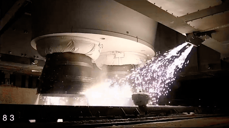 A view of the June 7 static fire test. (Gif: ULA/Gizmodo)