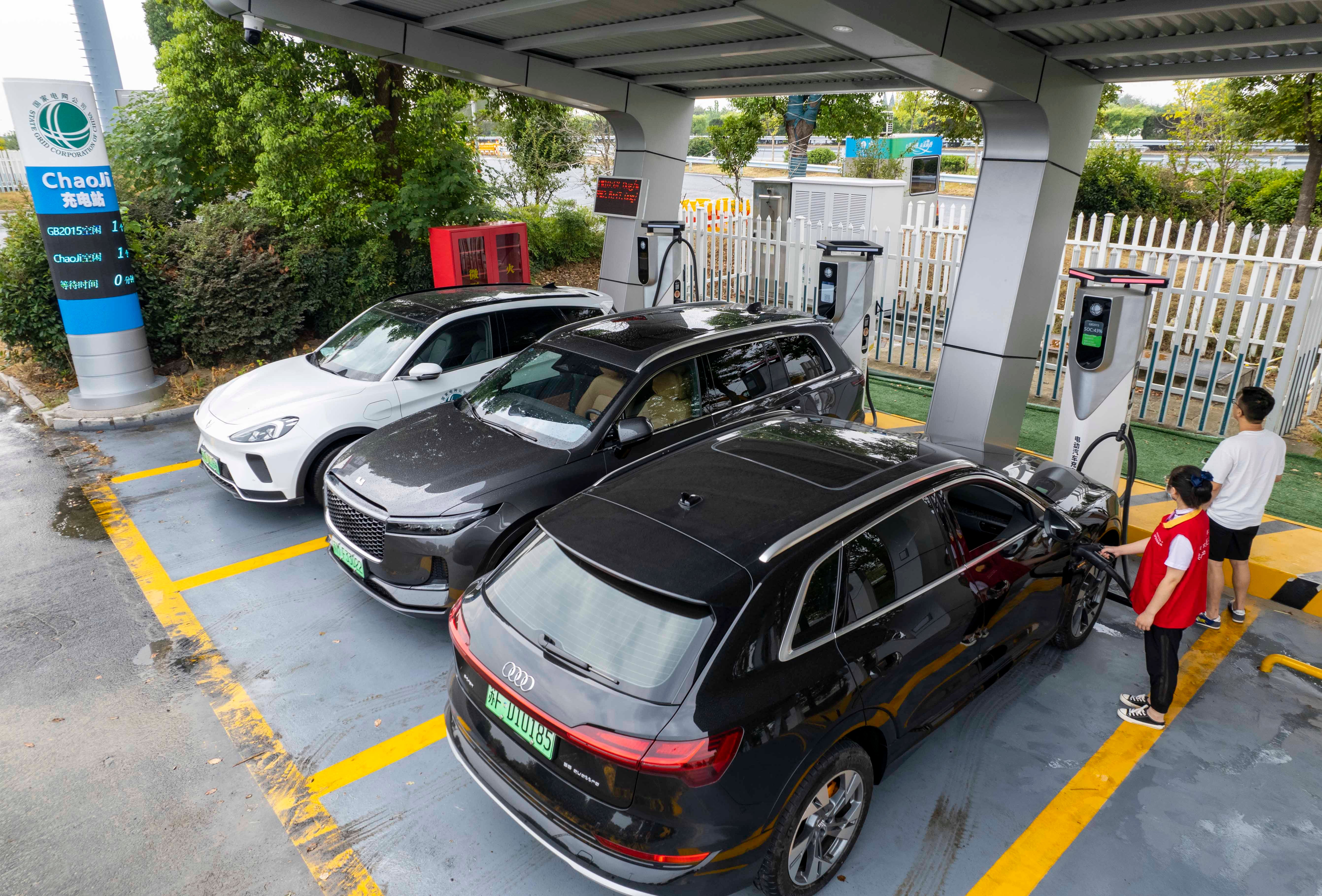 China Will Spend Public Money to Get EV Sales Moving Again