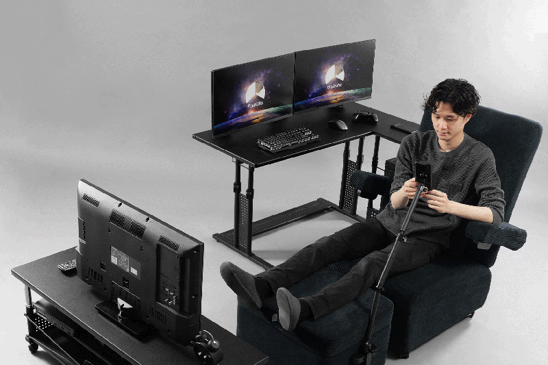 This Gaming La-Z-Boy Is a Comfort Power-Up For Gaming Chairs