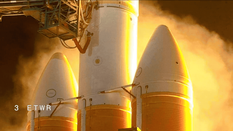 Liftoff of United Launch Alliance's Delta 4-Heavy rocket on June 22, 2023. (Gif: ULA/Gizmodo)