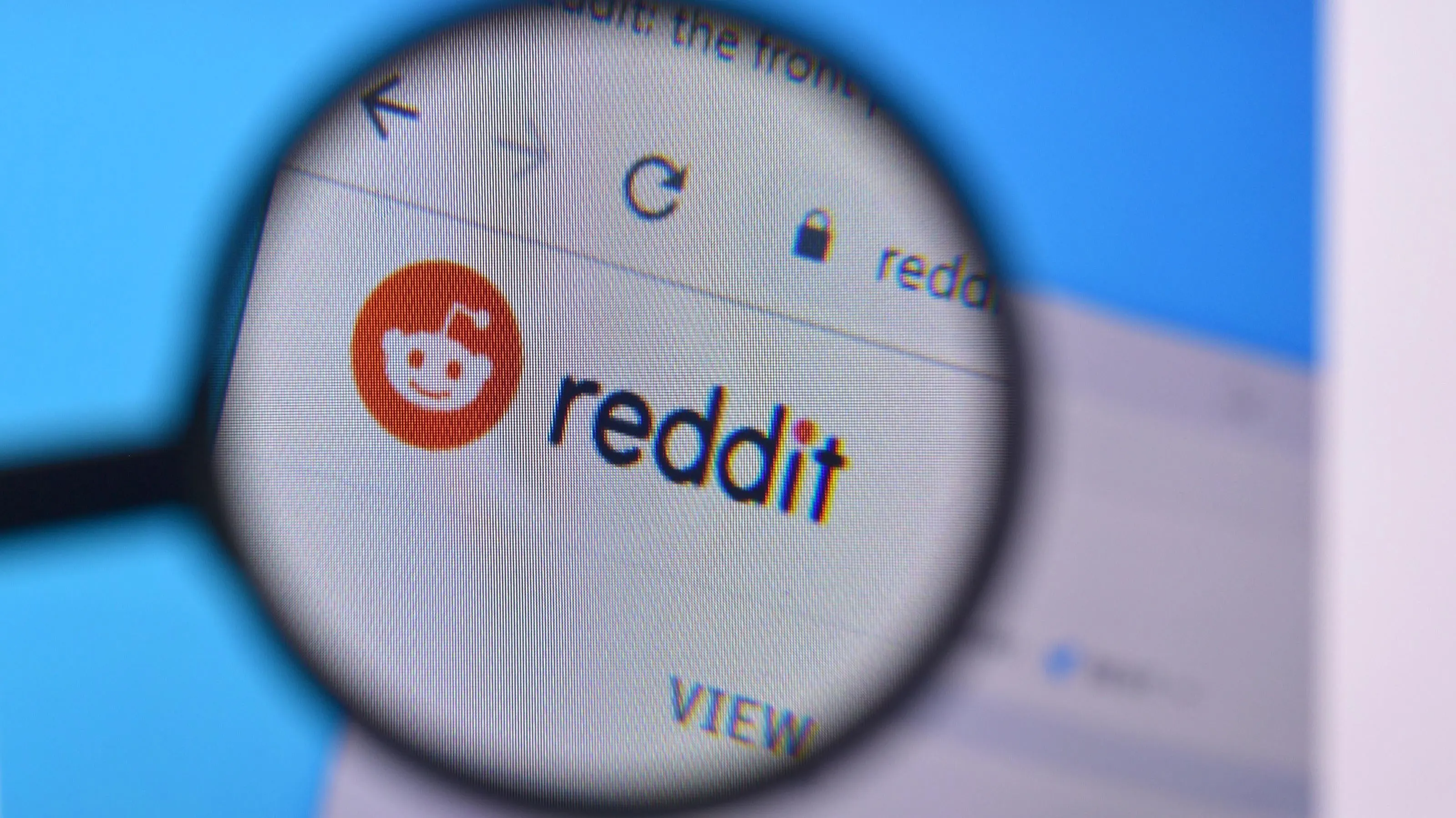 Reddit in crisis as prominent moderators protest API price increase