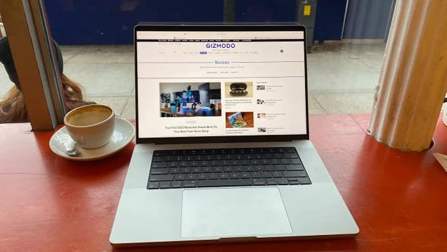We Might Finally See an OLED MacBook Pro by 2025
