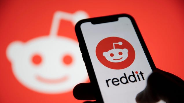 Reddit Just Deleted Every Message You Sent Before 2023