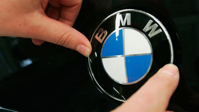 BMW Kills Its Terrible Subscription for Heated Seats