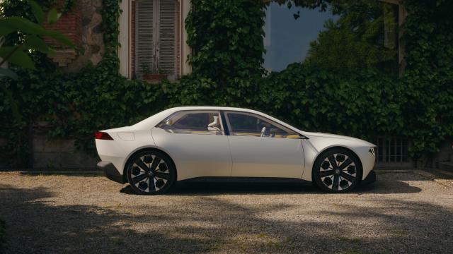 Meet the Neue BMW Concept, Same As the Old BMW Concept