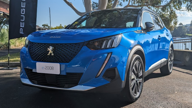 Peugeot’s First Australian Electric Car Is a Hard Sell, Even After Taking it For a Drive