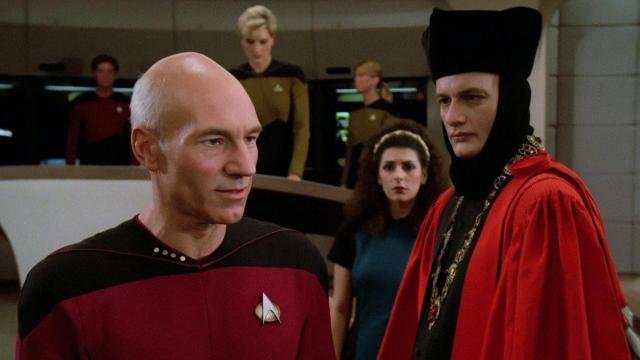 Patrick Stewart Thinks He Wasn’t That Great in The Next Generation’s Early Seasons