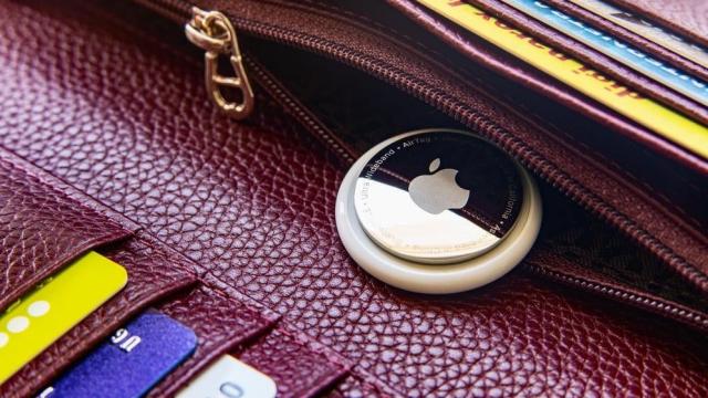 Apple Accused of Not Doing Enough to Stop AirTag Stalking in Class-Action Lawsuit