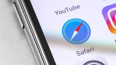 Apple’s Safari Browser May Let You Erase Ads Completely With New AI Makeover