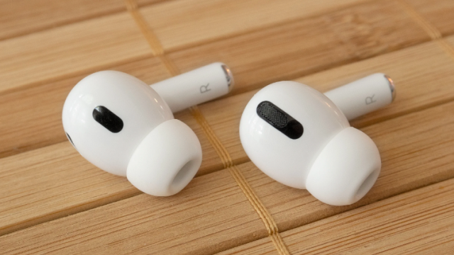 Apple to Revamp AirPods Lineup in 2024 and 2025