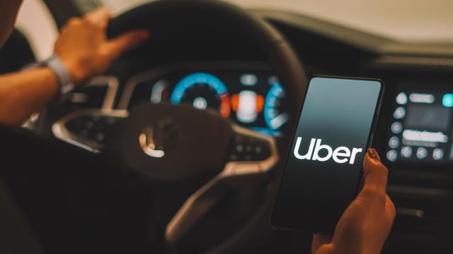 Your Uber Driver May Soon Mount Your TV With Uber Tasks